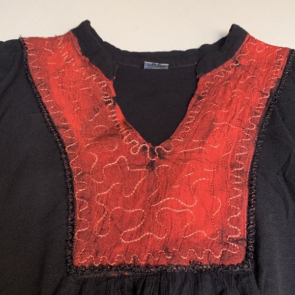 Boho Embroidered  Poncho style Blouse - Picture 3 of 8